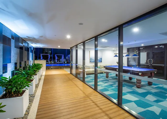 Qube BroadbeachSpa Hotel